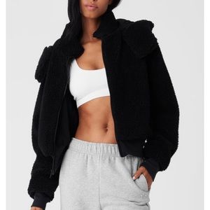 Foxy sherpa alo size xs black